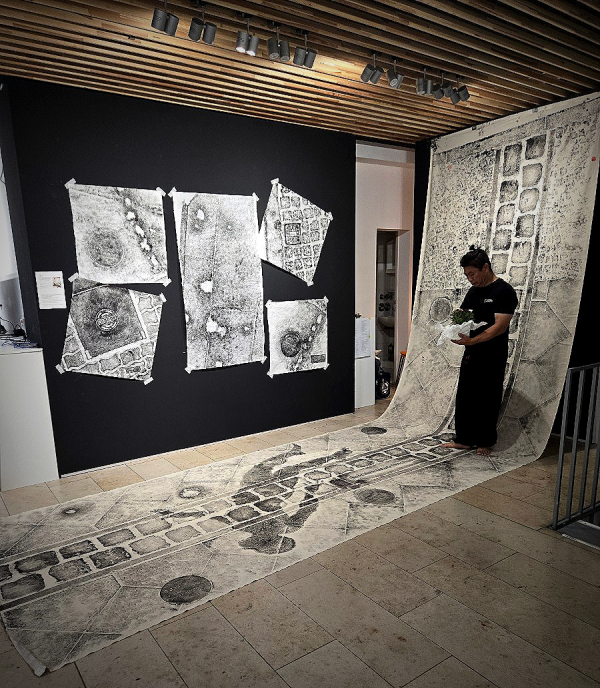 2024 ARTsBUS Project in Berlin 성백 개인전 - 퍼포먼스